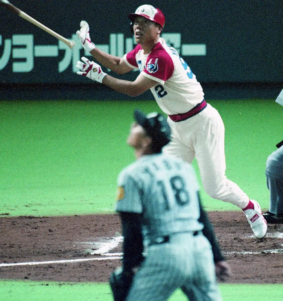 【画像・写真】1996年7月20日、6回に代打で3ランを放った山本