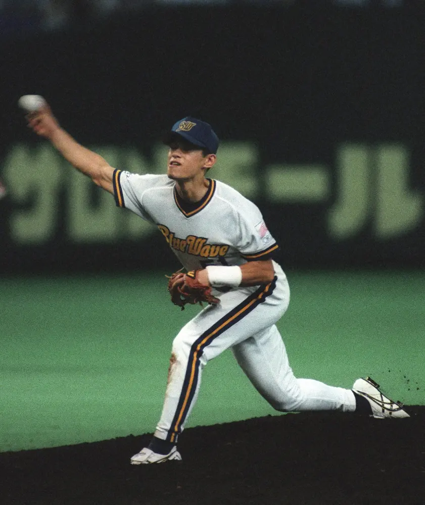 【画像・写真】1996年7月21日、第２戦の９回に登板したイチロー