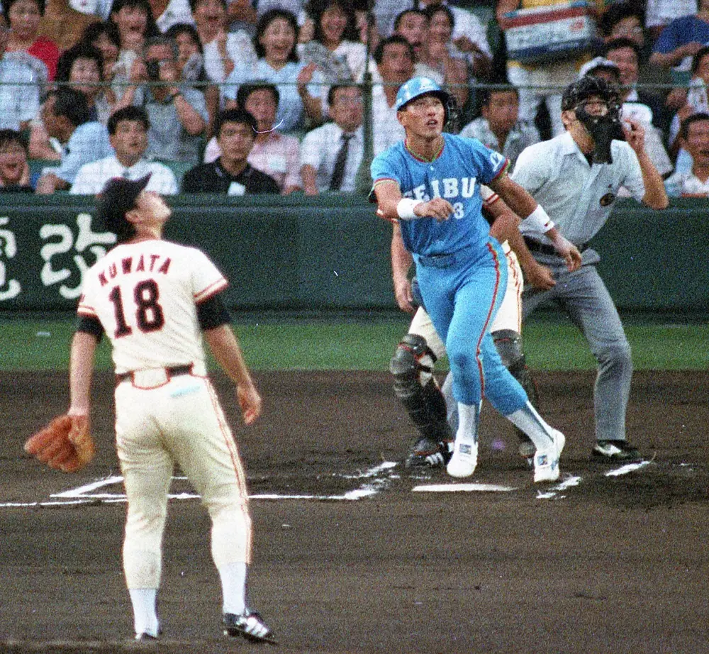 【画像・写真】1987年7月28日、清原、夢一発。初回1死一塁、夢舞台で実現したKK対決で桑田の内角高めの速球をガツンとレフトスタンドへ叩き込んだ清原