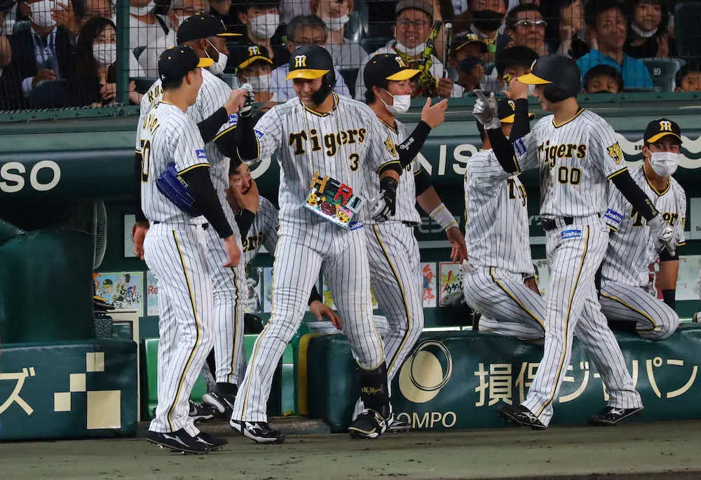 【画像・写真】阪神が球団通算5500勝　大山＆佐藤輝が競弾!ロドも快音2点打!!青柳6回1失点で5割ターンに望み