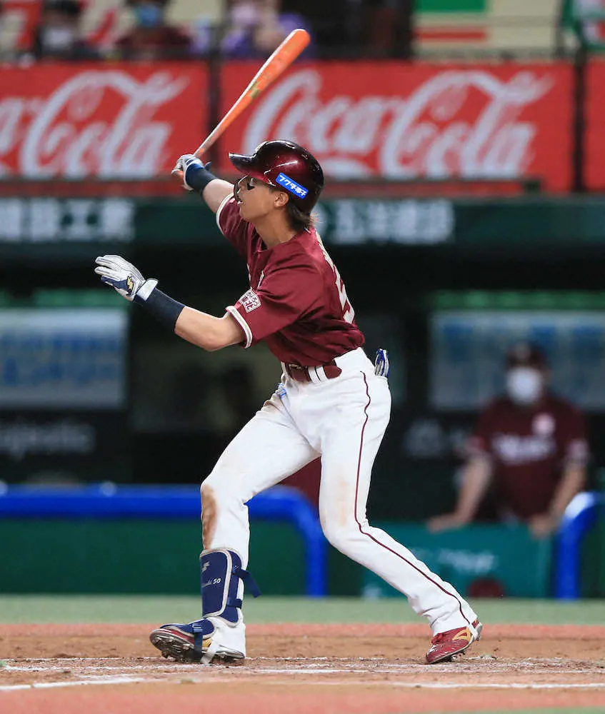 【画像・写真】楽天3年目の武藤がうれしいプロ初アーチに「夢ですかね？」　8回に右翼ポール際へ同点ソロ