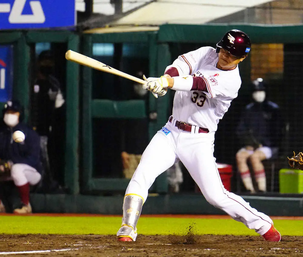 【画像・写真】楽天　銀次が発熱、体調不良で「特例2022」により出場選手登録抹消　コロナ陽性の山崎も抹消