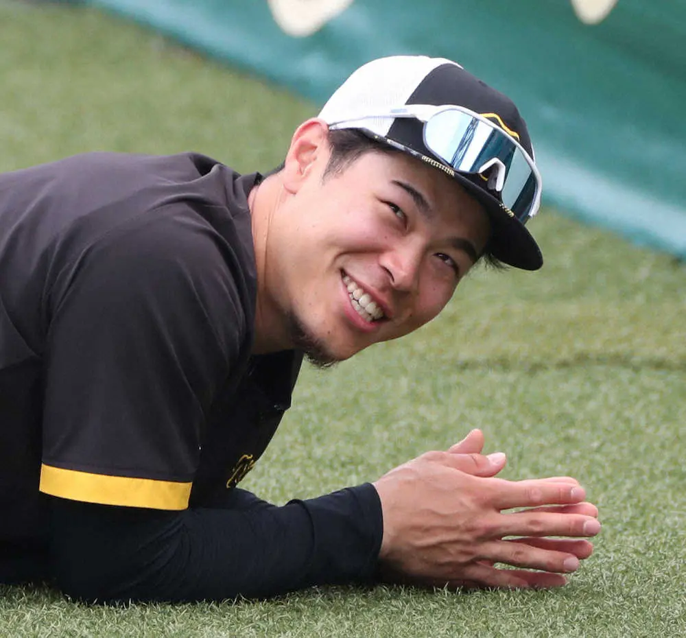 【画像・写真】阪神・輝、左打者史上初の新人から2年連続球宴弾へ気合「打ちます、ホームランとタイムリー」