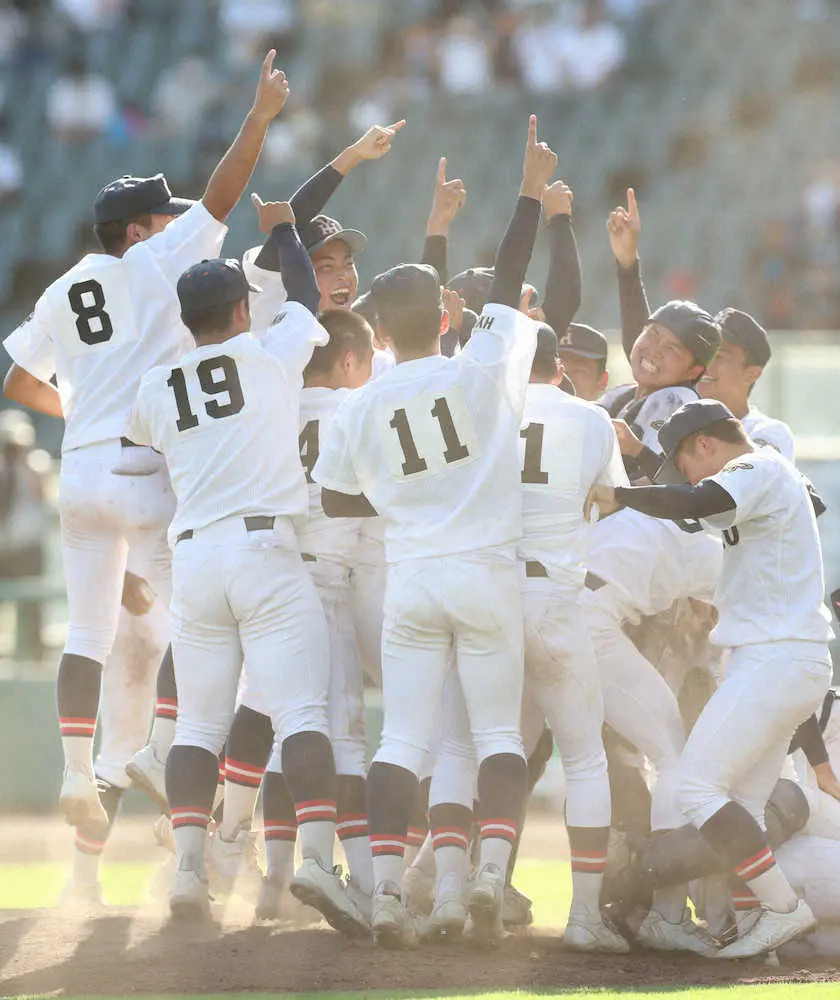【画像・写真】社、阪神・近本先輩でも届かなかった初の夏の聖地!山本監督「まだどのような感情なのか整理できない」