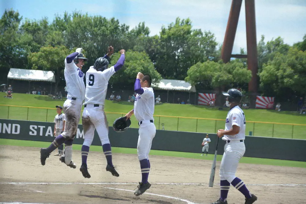 【画像・写真】愛工大名電、連覇へ王手　藤山が攻守で奮闘!決勝3ランに「うまく力が抜けた」