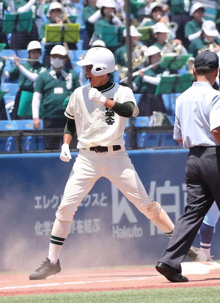 【画像・写真】二松学舎大付　エース辻が投打で活躍、7回途中1失点＆中押し2点三塁打　3季連続甲子園導いた