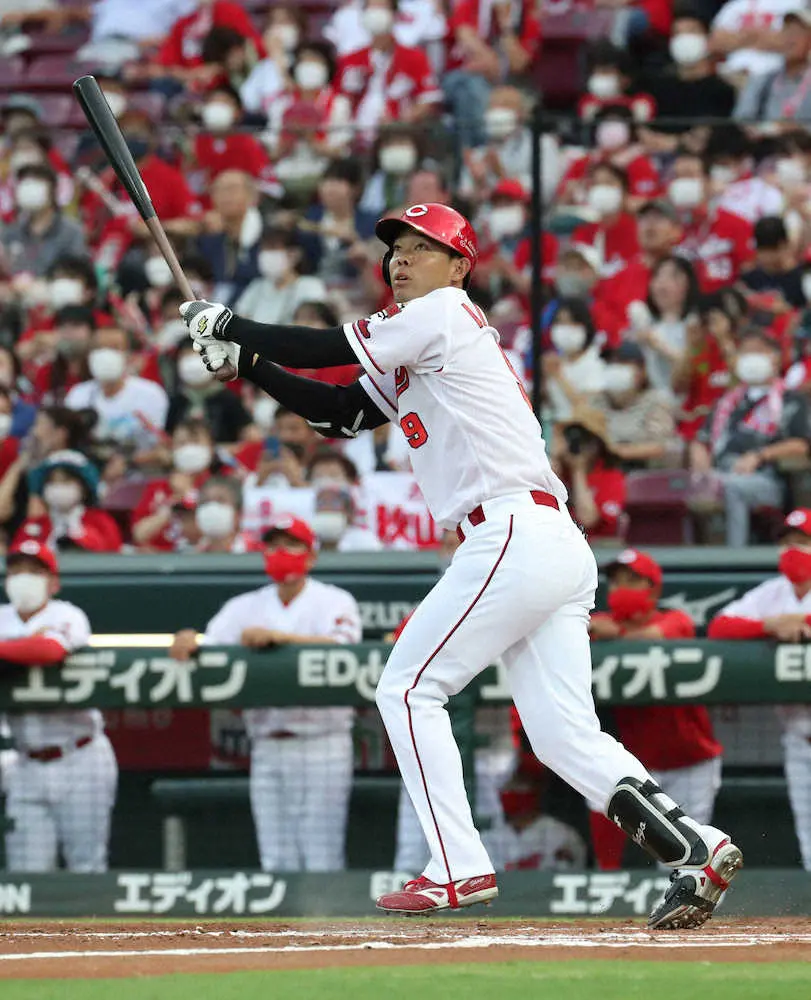 【画像・写真】広島　連続無得点イニング「21」で脱出　初回、秋山の犠飛で後半戦初得点！