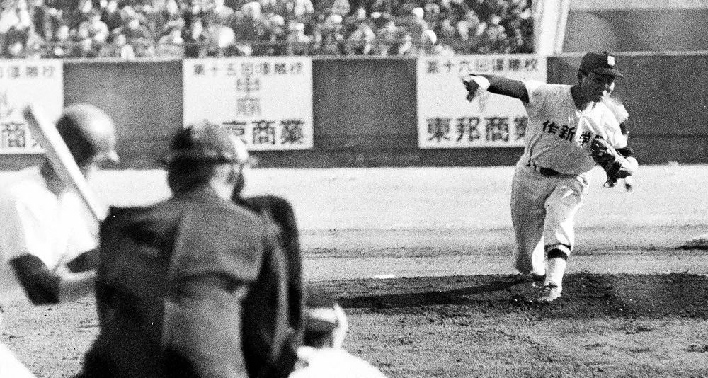【画像・写真】作新学院・八木沢の選抜大会でのピッチング