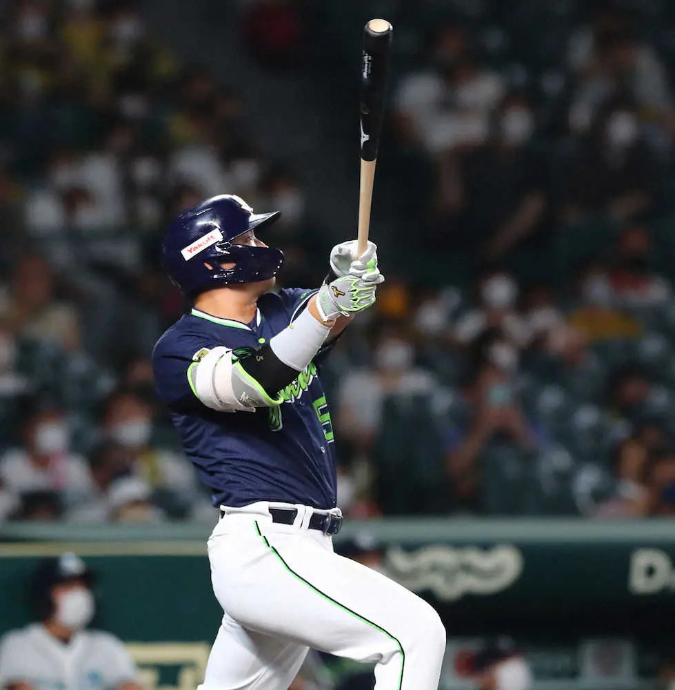 【画像・写真】ヤクルト・村上、王超え56発ペースだ3打席連発！全4打点で2位・阪神に価値ある逆転勝ち