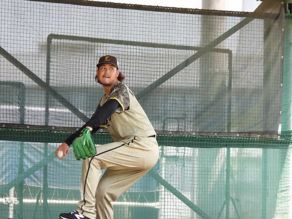 【画像・写真】西武・高橋光成　2日オリックス戦先発へ「WILD　WILDユニホーム」着用して練習、相手は山本