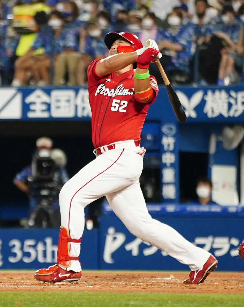 【画像・写真】広島・末包、プロ初三塁打「うわ～と思いながら走ったら…」