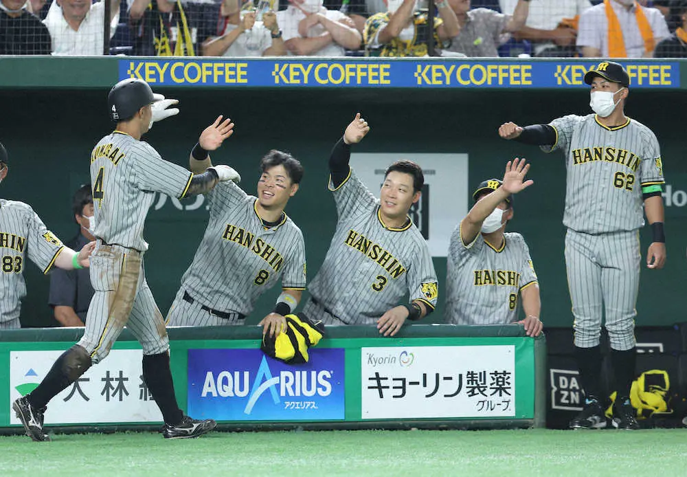 【画像・写真】阪神の主砲コンビ打点そろい踏みなら15連勝!大山セ単独2位22号＆輝同点タイムリー