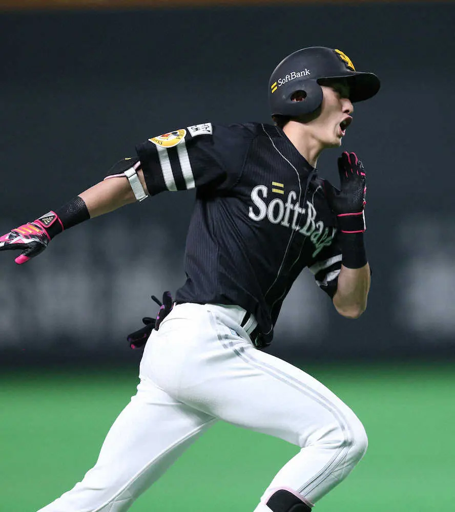 【画像・写真】ソフトバンク・周東　プロ初のプレーボール弾　1カ月ぶりの4号を自画自賛「完璧」