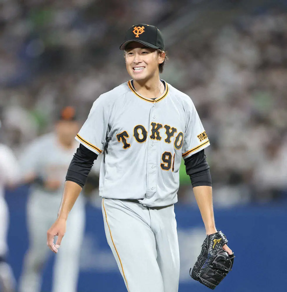 【画像・写真】巨人・堀田　2冠のヤクルト・村上に真っ向勝負で3打数無安打斬り!　自己最長7回2安打1失点