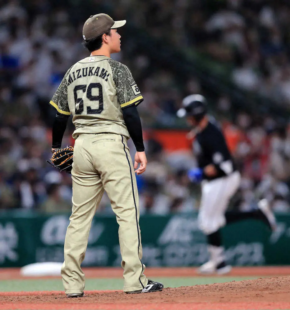 【画像・写真】西武　3試合連続サヨナラ勝ちならず…水上が8回逆転2ラン被弾、19試合ぶり失点で2敗目