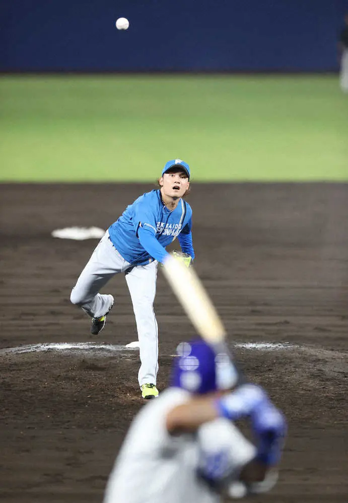 【画像・写真】球場どよめいた…日本ハム・伊藤が超スローボール　西武・山川の初球に