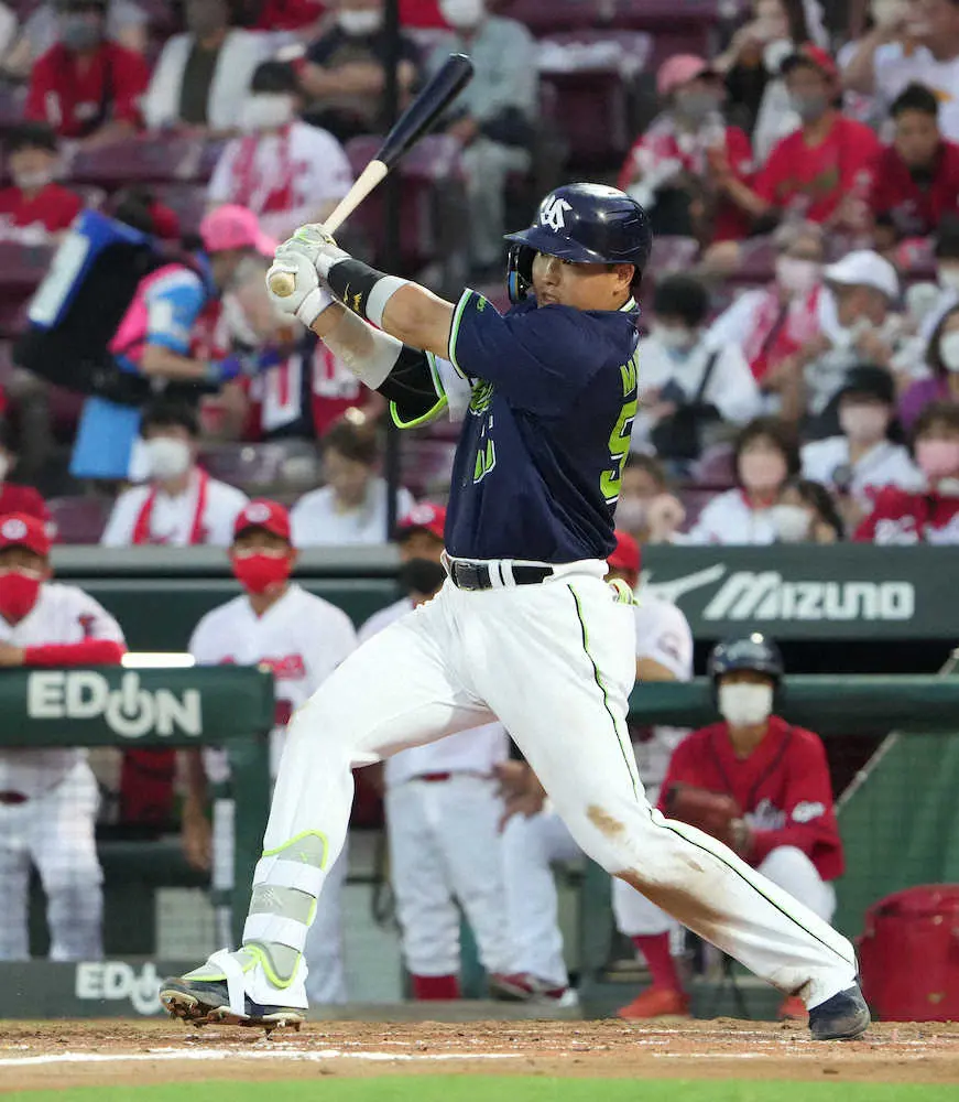 【画像・写真】ヤクルト村上3冠目前　3安打で打率・3226　トップ中日・大島に2毛差　39本塁打98打点は独走状態