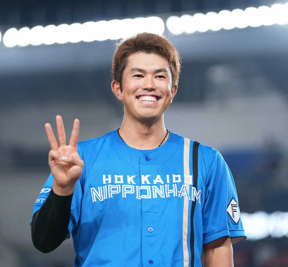 【画像・写真】日本ハム・今川「ミスを取り返そうと必死だった」　決勝打含め3打点の活躍も「卓さんスミマセン」