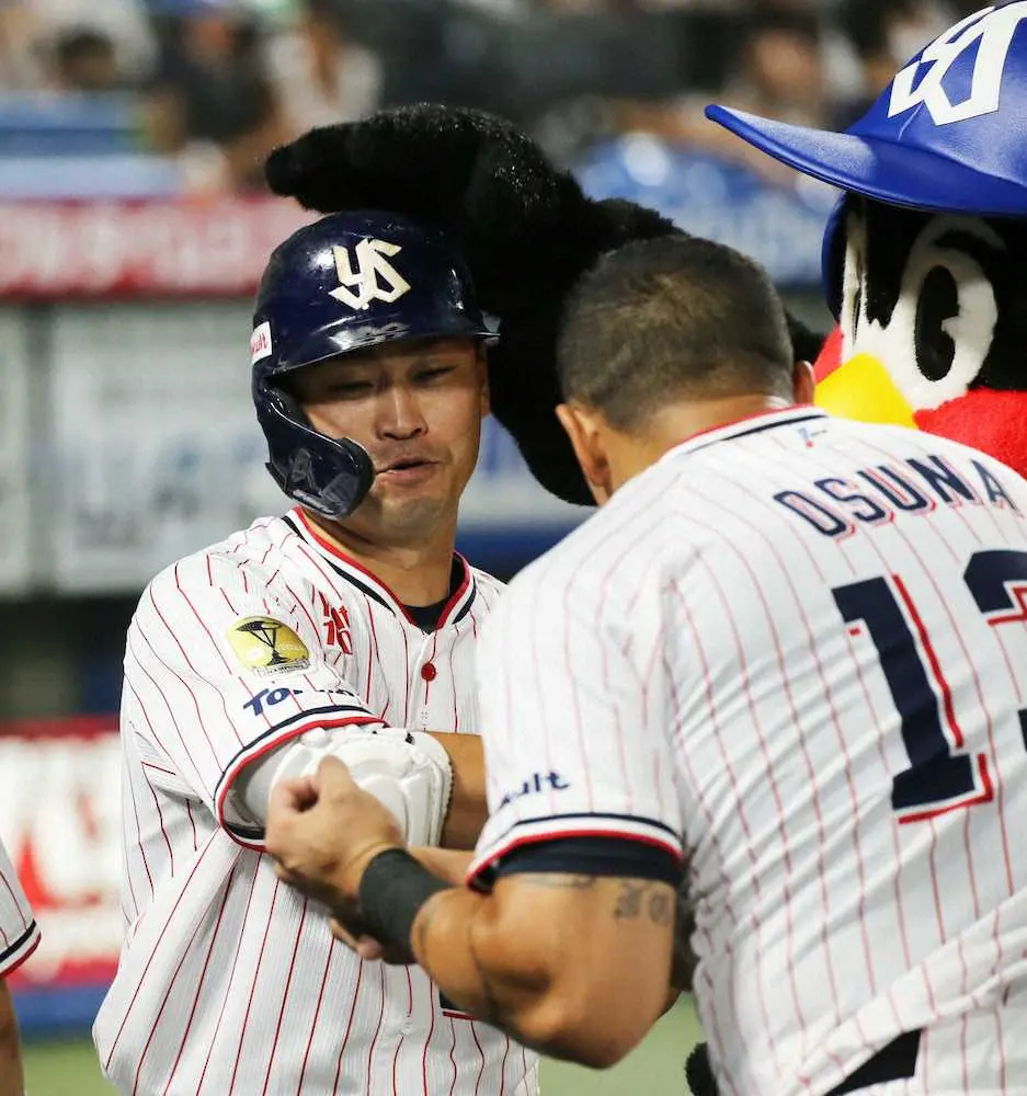 【画像・写真】ヤクルト　4年ぶり1番起用の40歳青木が一発！7月3日以来の5号ソロで突き放した