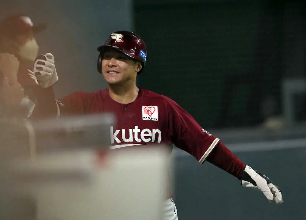 【画像・写真】楽天3連勝！13安打8得点で3位浮上　先発の辛島は5回2失点で今季4勝目