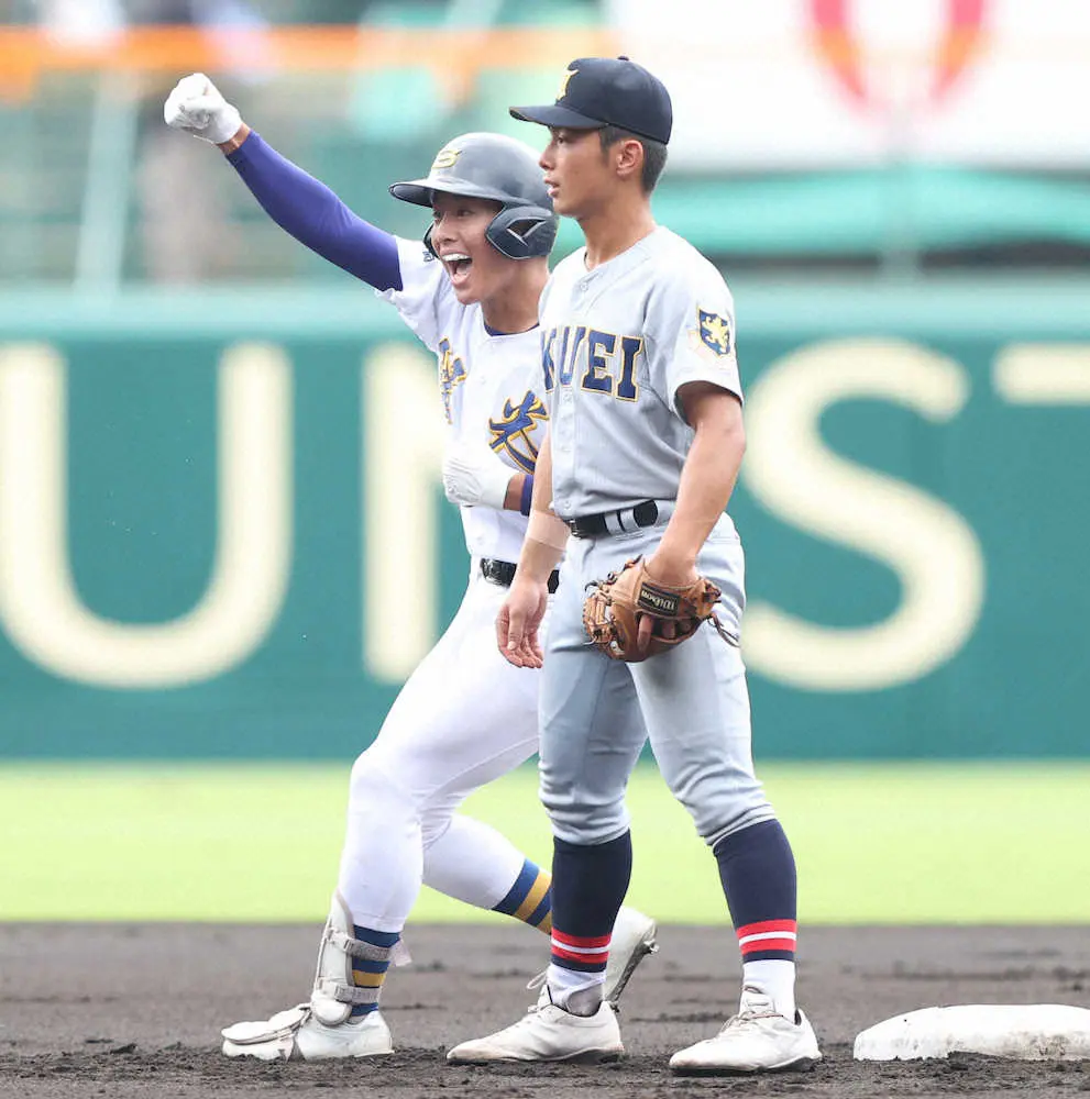 【画像・写真】【甲子園】先制は聖光学院もすぐに仙台育英が一挙11点　準決勝史上初の東北勢対決
