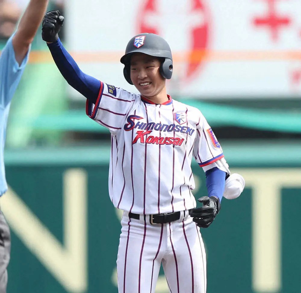【画像・写真】【甲子園】決勝打の下関国際・森　2打席併殺で「この打席は絶対に還そう」3度目の正直で2点二塁打