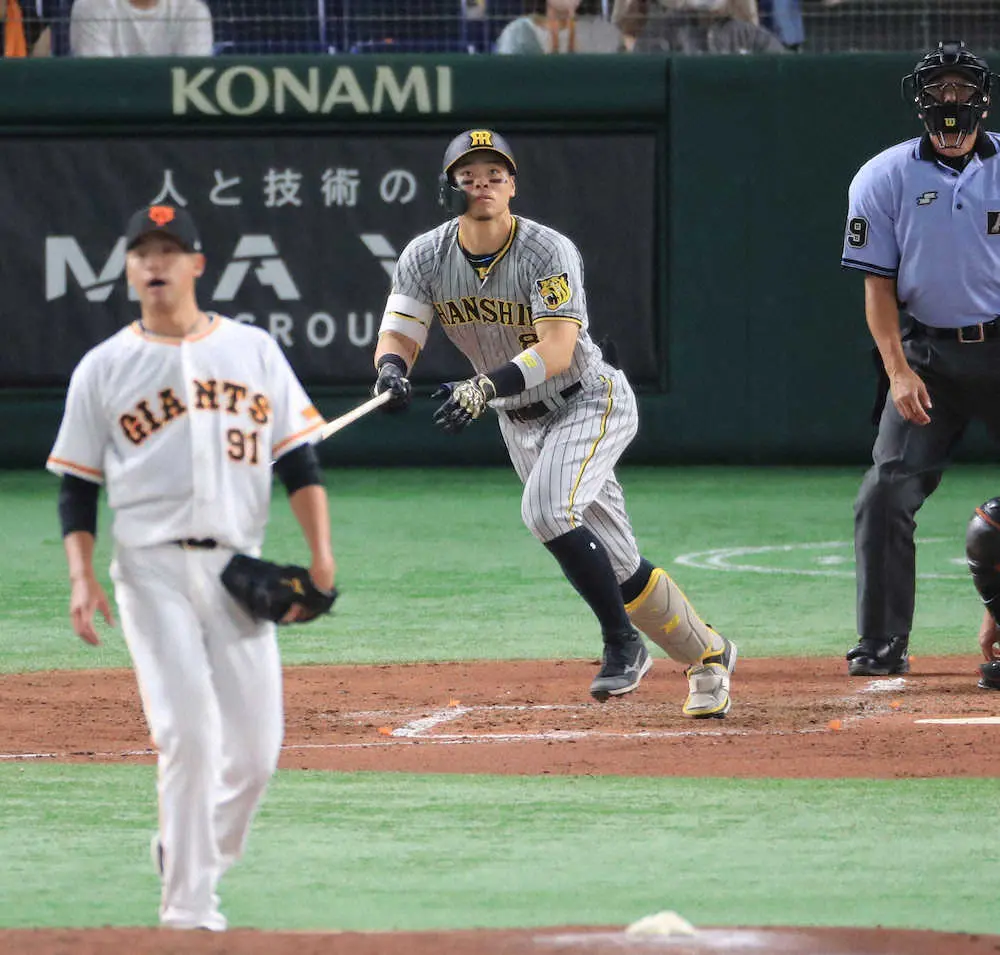 【画像・写真】阪神・佐藤輝　巨人粉砕弾で今年も藤浪をアシスト　自己最長の4戦連続打点「長く続けられるように」
