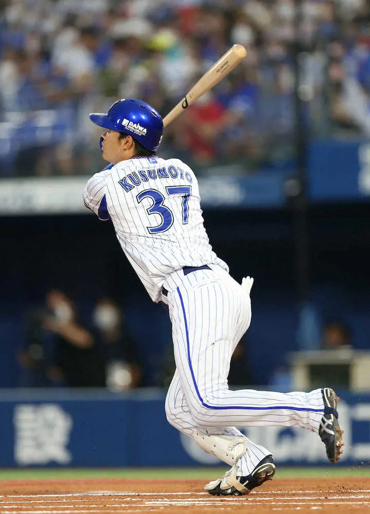 【画像・写真】DeNA楠本が初回に先制4号ソロ　「甘いボールを仕留めようと意識」