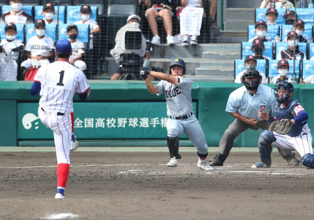 【画像・写真】【甲子園】先制は仙台育英　4番・斎藤陽が右前適時打　「東北の悲願」へ5回にも2点