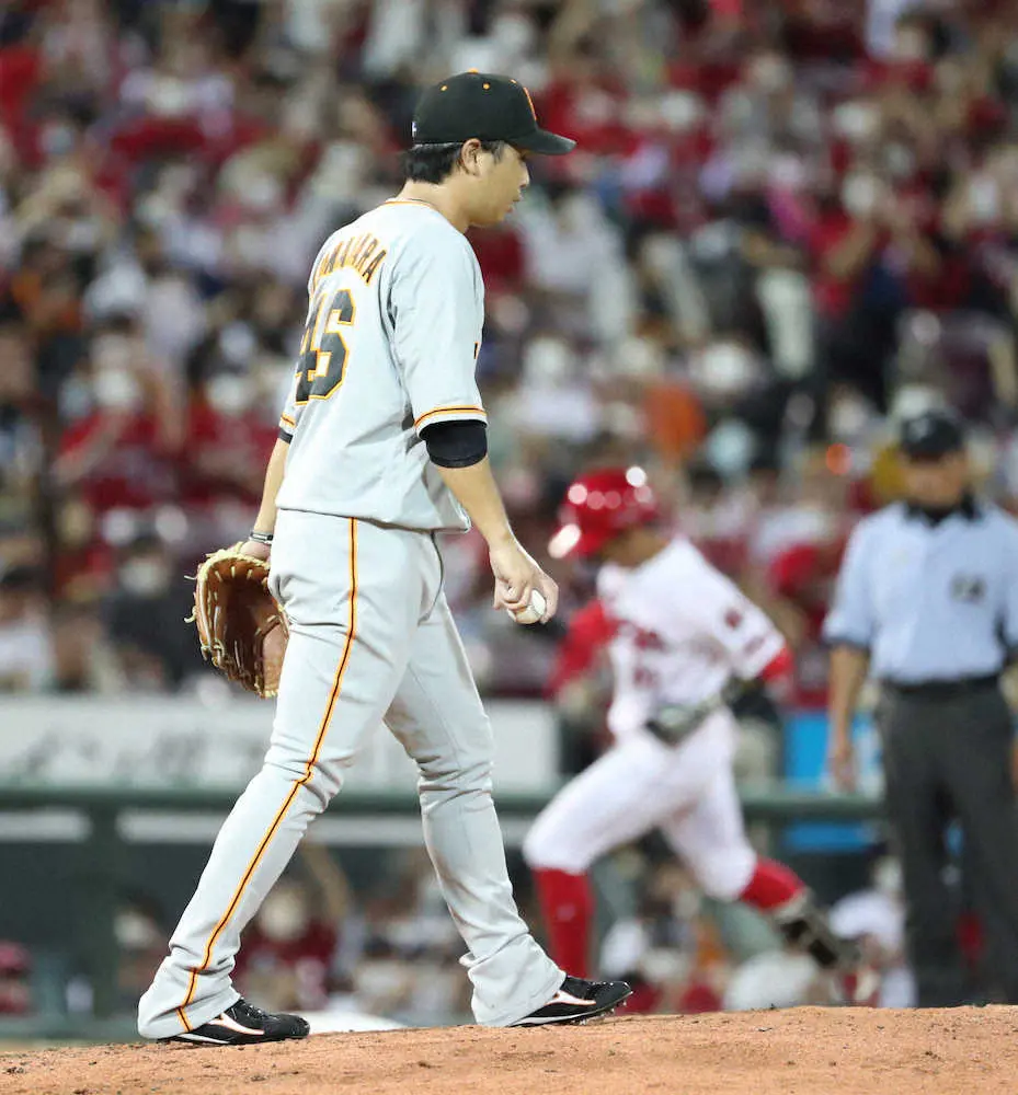 【画像・写真】巨人　岡本和の2点適時打で8回追いつくも…直後に登板クロールが2失点し来日初黒星