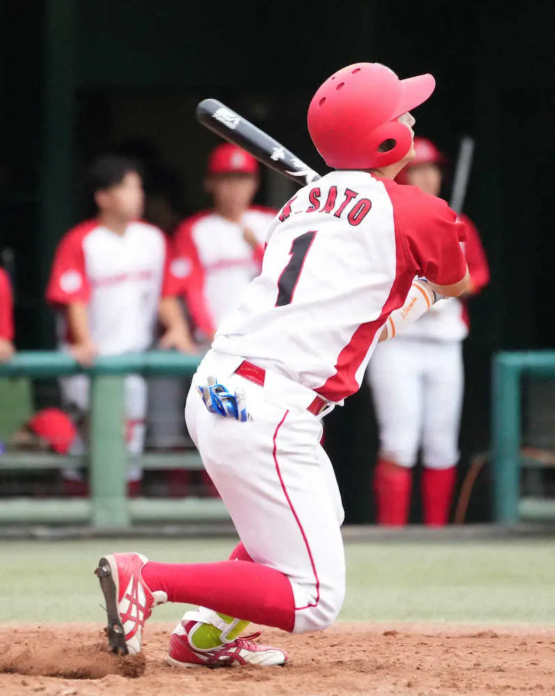 【画像・写真】全日本クラブ野球選手権　全足利ク・佐藤翔が攻守で活躍　あす29日決勝で12度目の大会制覇に挑む