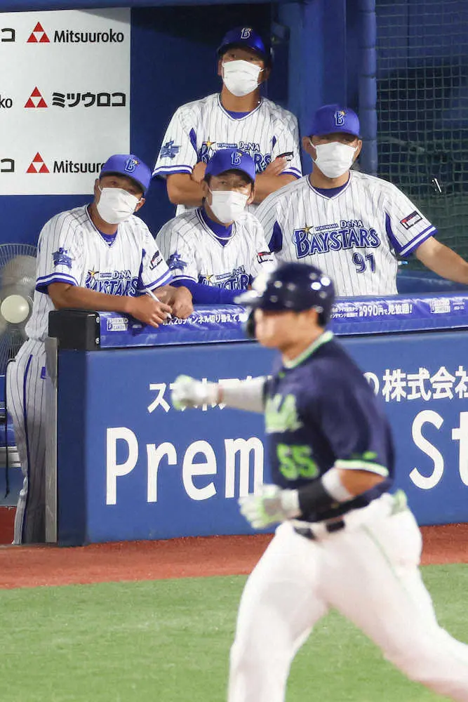 【画像・写真】ヤクルト村上　3戦連発49号勝ち越し弾にネット騒然「最盛期のボンズ並」「スゴいというか怖い」