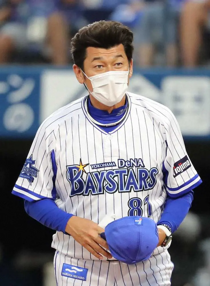 【画像・写真】DeNA・三浦監督「帰ってくるの待つ」 　三嶋一輝の離脱に