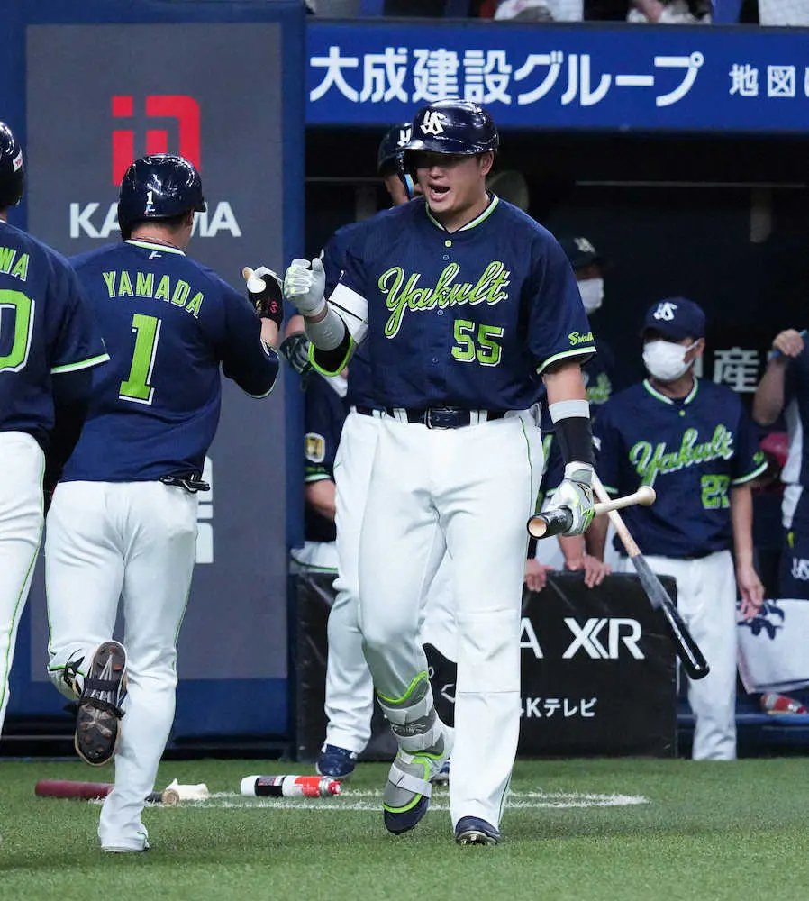 【画像・写真】ヤクルトは村神様だけじゃない！　山田哲人が特大先制2ラン！　筒香を抜き、菅野から単独最多8本目