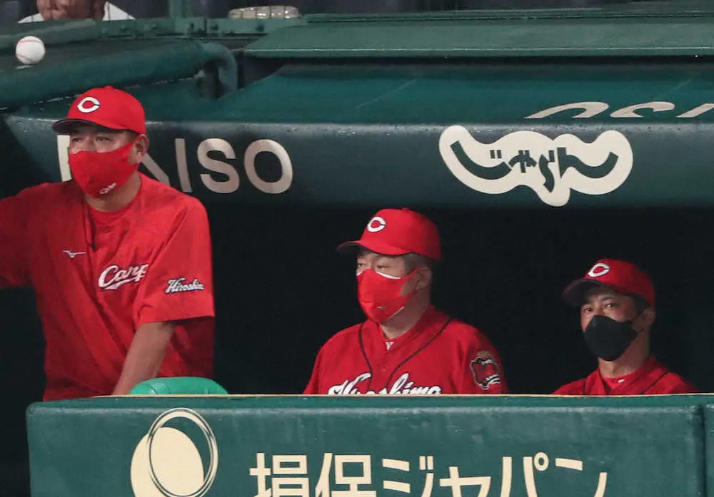 【画像・写真】広島、12度目零敗…青柳対策実らず、佐々岡監督「なかなか攻略しづらい」