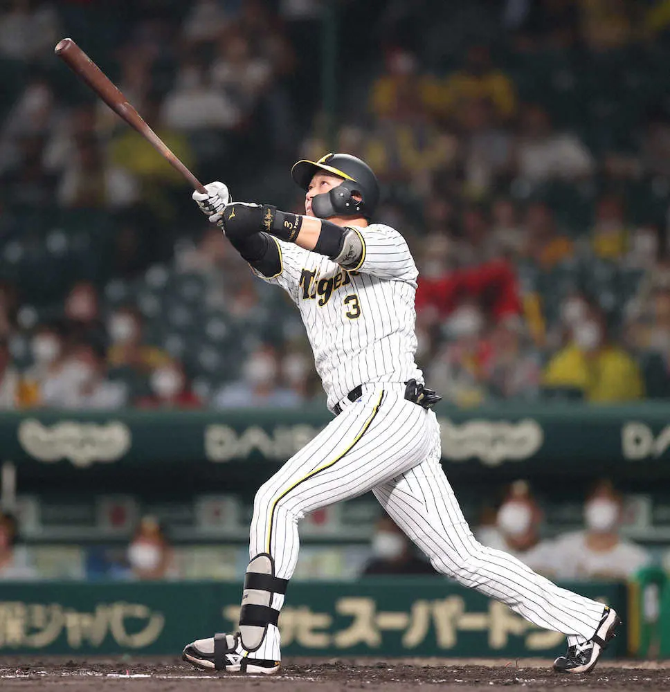 【画像・写真】阪神・大山　53打席ぶり一発が貴重な決勝23号ソロ、30日ぶり甲子園に「勝利届けられて良かった」