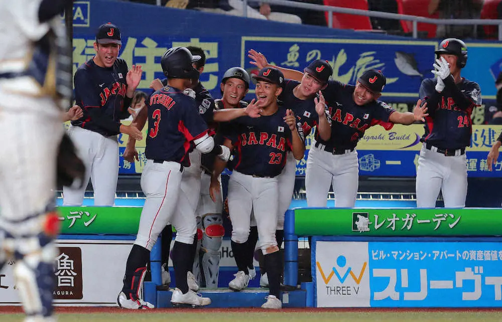 【画像・写真】高校日本代表の4番・広陵の内海が同点ソロ　最速157キロ誇る篠木から完璧な一発