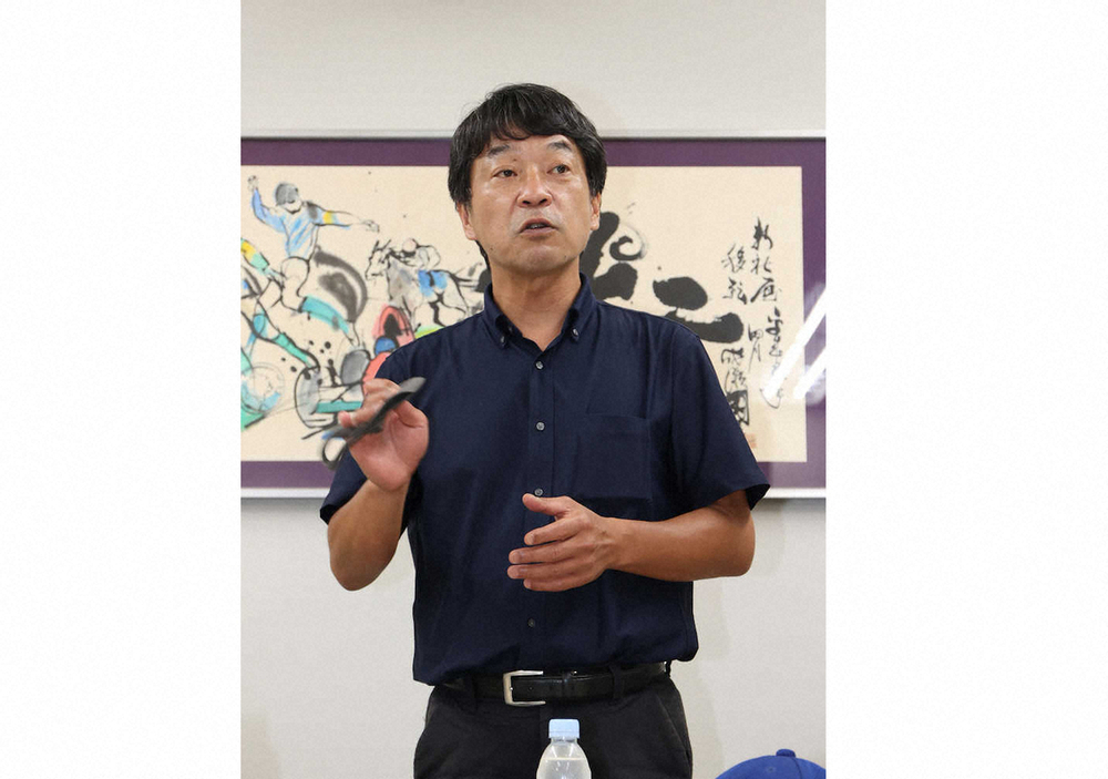 【画像・写真】6主将が火花バチバチ　3日開幕の阪神大学野球リーグ主将座談会　4連覇狙う天理大を追うのは