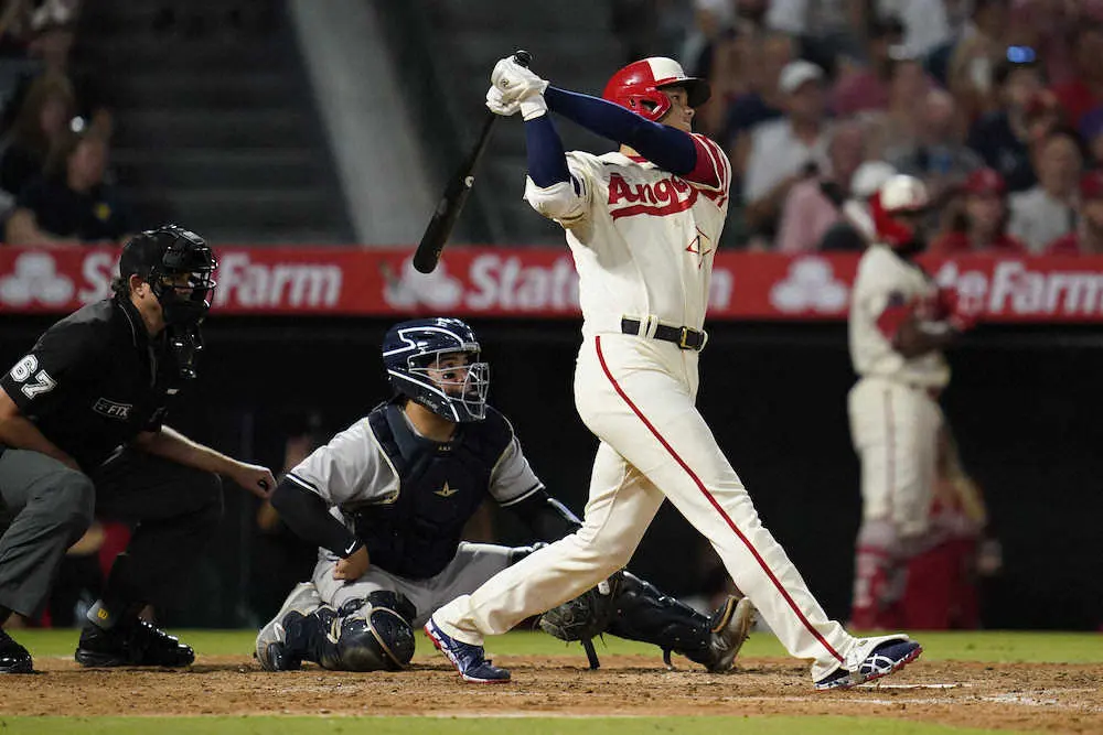 【画像・写真】「オハヨーゴザイマス、ニューヨーク!」大谷翔平の剛腕撃ち30号に現地実況大興奮「キュンデス!!」