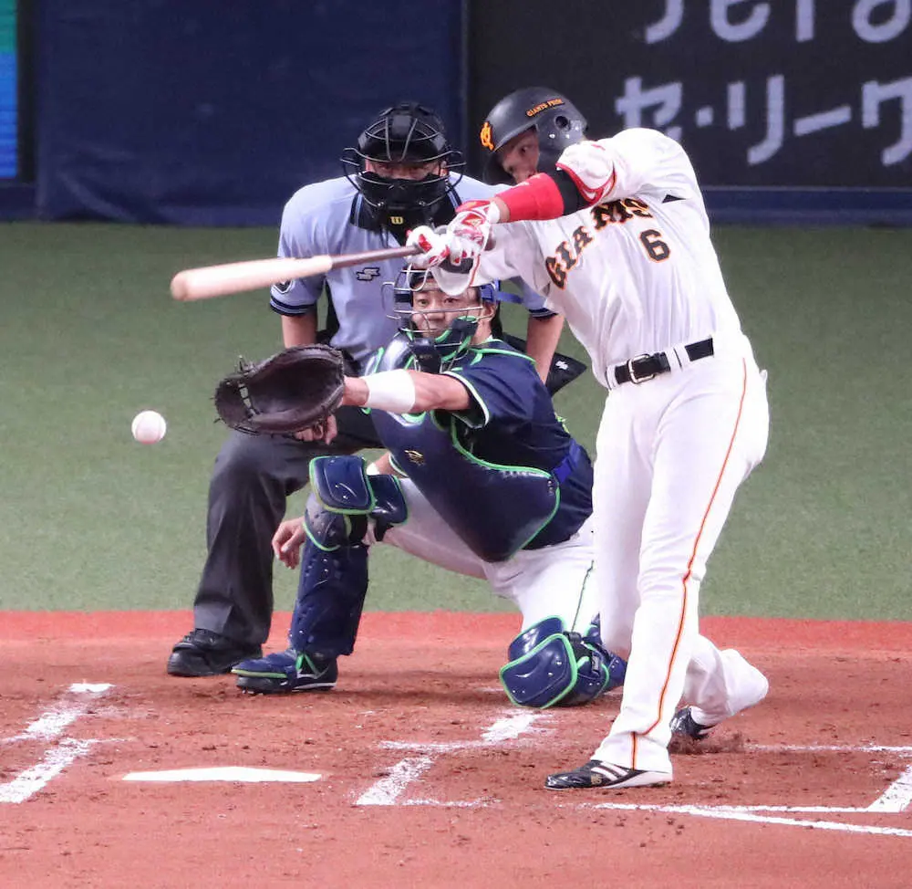 【画像・写真】巨人、今季最長5時間28分ドローも「1番坂本、2番ポランコ」新打線機能　原監督「いい方向に働いた」