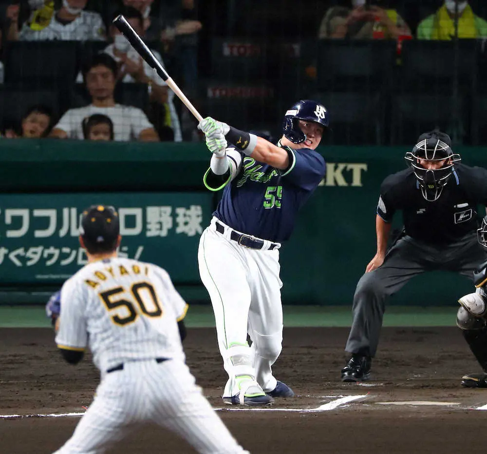 【画像・写真】ヤクルト・村上　52号でノムさんに敬意の合掌「並ぶことができて光栄です」