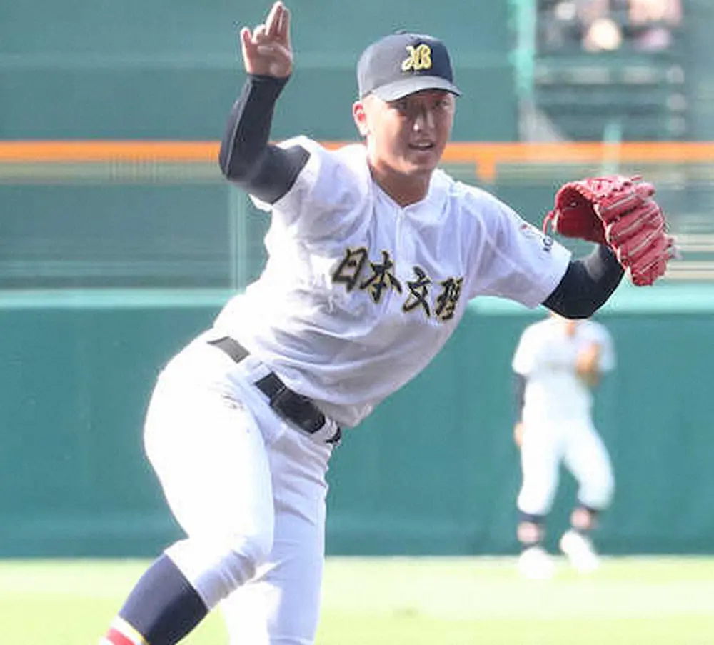 【画像・写真】日本文理の最速150キロ右腕の田中晴也がプロ志望届を提出　「誰からも憧れられるような選手に」