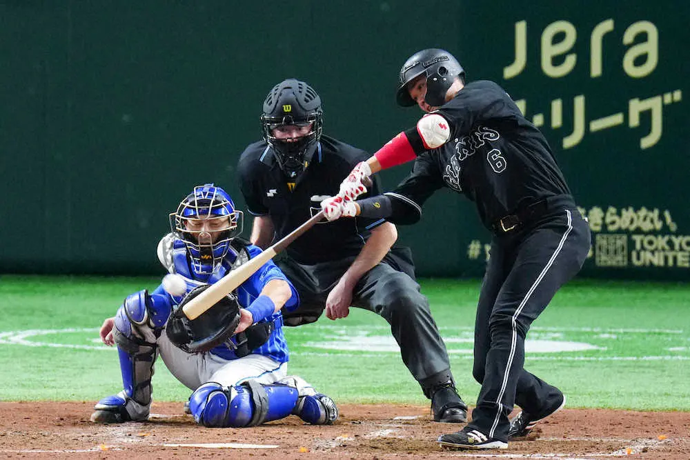 【画像・写真】巨人・坂本、マルチで内川超え現役最多の2187安打「これからも一本一本」さらに記録伸ばす