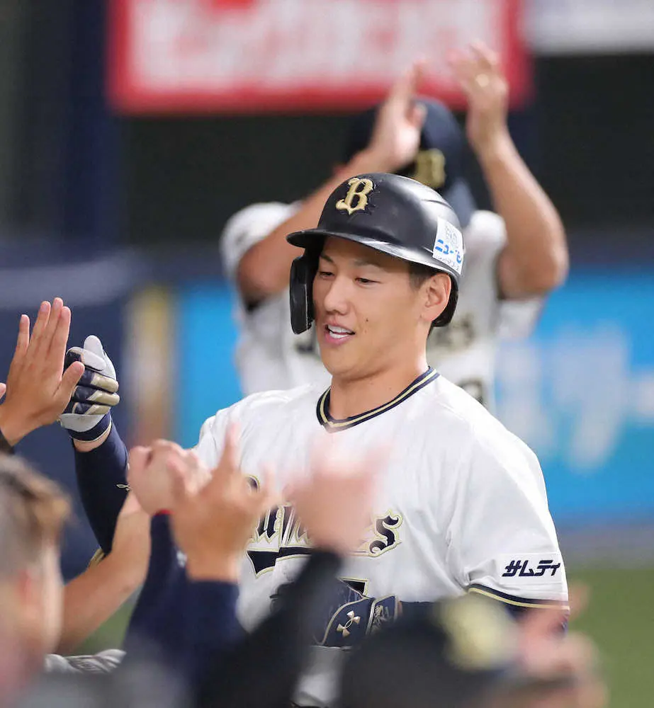 【画像・写真】オリついに今季初の単独首位!　由伸ハーラートップ独走13勝&吉田正V弾　投打の主役でソフトB撃破