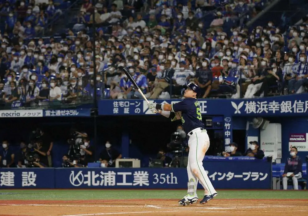 【画像・写真】首位ヤクルトがM11足踏み　DeNAとの直接対決完敗　山田23号、村上死球で途中交代　最短V19日に