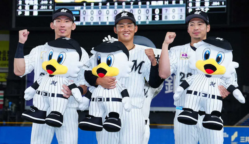 【画像・写真】ロッテ　東條が神救援　無死満塁ピンチを無失点に「中継ぎの腕の見せどころ」