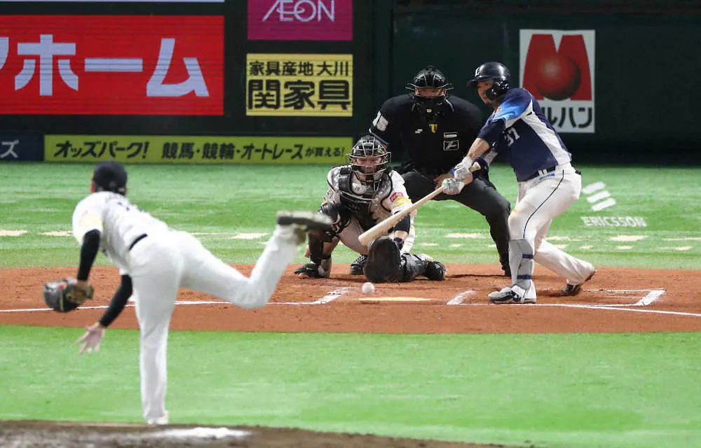 【画像・写真】西武　痛かったバスターエンドラン失敗　猛追の6回　無死一、二塁が2死三塁に　反撃及ばずソフトに惜敗