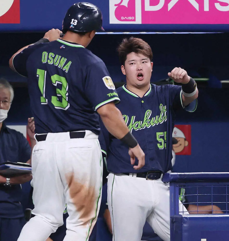 【画像・写真】ヤクルト死闘ドローでM8　延長12回、代打・川端勝ち越し2点打もマクガフまさか　村上56号お預け