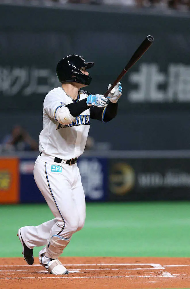 【画像・写真】日本ハム・清宮　けん制死にがっくり…　初回同点に追いつき勝ち越しのチャンスで