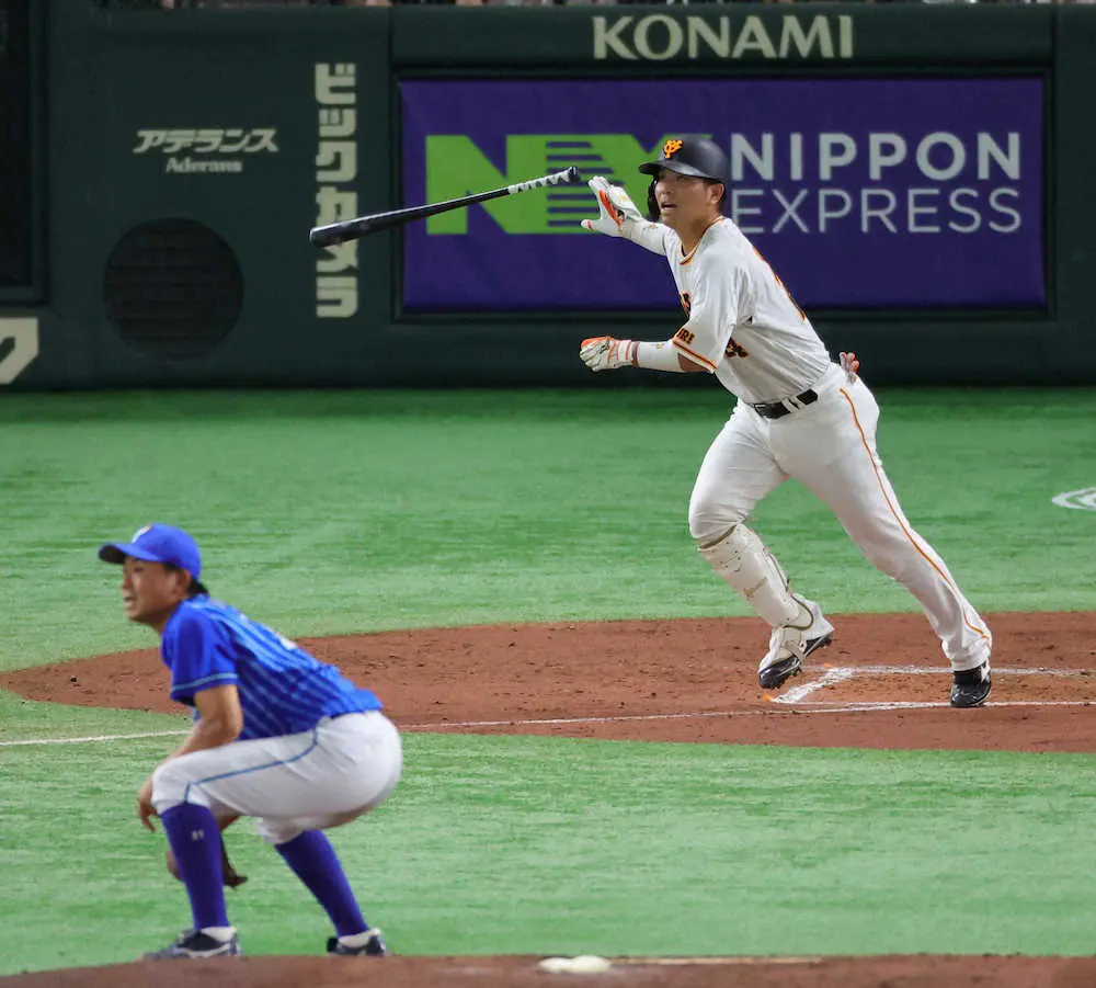 【画像・写真】巨人　天敵DeNA・今永から4発！V2ラン大城「自分も驚くぐらい、うまく拾えた」